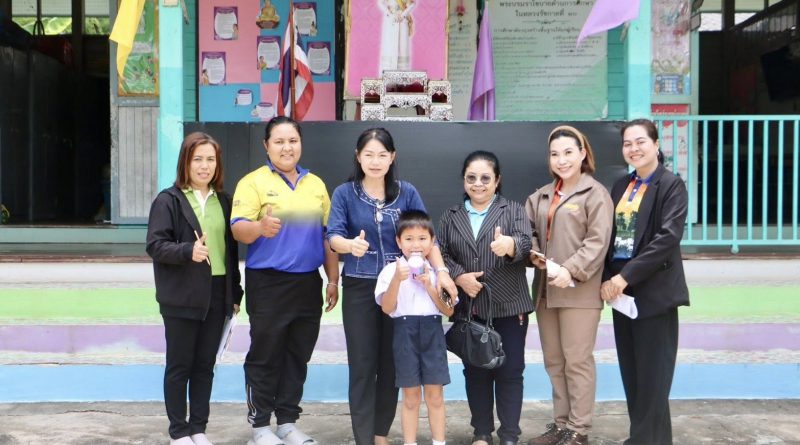 สพป.เพชรบุรี เขต 2 ประเมิน “สุขาดี มีความสุข” อำเภอบ้านลาด