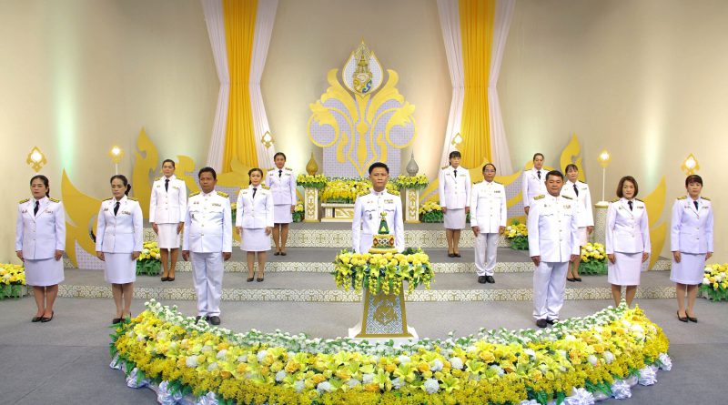 สำนักงานเขตพื้นที่การศึกษาประถมศึกษาเพชรบุรี เขต 2 ร่วมบันทึกเทปโทรทัศน์ถวายพระพร เนื่องในโอกาสวันเฉลิมพระชนมพรรษา พระบาทสมเด็จพระปรเมนทรรามาธิบดีศรีสินทรมหาวชิราลงกรณ พระวชิรเกล้าเจ้าอยู่หัว 28 กรกฎาคม 2568
